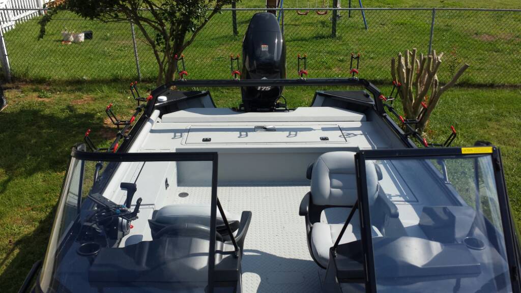 rod holders for seaark boats
